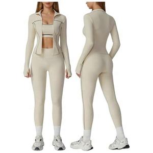 Conjunto Deportivo de 3 Piezas para Mujer, Leggings de Cintura Alta, Sujetador Deportivo y Chaqueta Ligera - Product Image 1