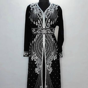 2023 nouveau Design belle robe Caftan avec broderie Dabka travail perles de verre cristal pierre en soie et lin - Product Image 1