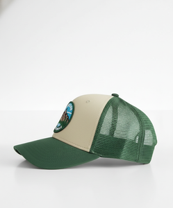 Gorra de Béisbol con Espalda de Malla Serie Explorer |   Diseño de Montaña: Explora Senderos Salvajes |   Ligero y cómodo para exteriores - Product Image 4