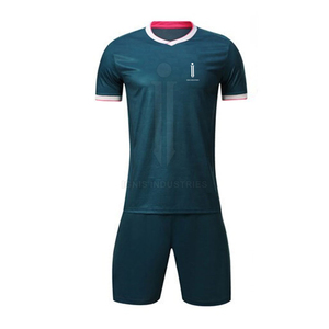Uniforme de fútbol de color personalizado 100% poliéster para venta en línea uniforme de fútbol de alta calidad - Product Image 1