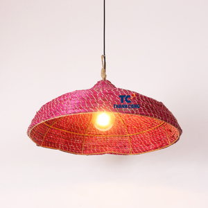 โคมไฟหวายสีอ่อนจากโรงงานเวียดนามทำจากวัสดุธรรมชาติสำหรับนักออกแบบตกแต่งภายในและการใช้แสงค้าปลีก - Product Image 1