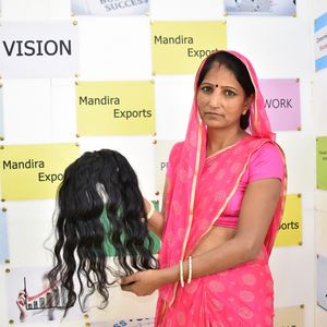 100% meilleurs paquets de vendeur vierges naturels de qualité supérieure ondulés non traités extensions de cheveux humains de temple indien - Product Image 5