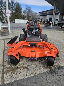 2025 <span class=keywords><strong>Bad</strong></span> Boy Revolt 61 ticari Stand-On sıfır dönüş çim biçme makinesi 1800W güç 4 zamanlı motor 19stroke 1000mm DIY endüstriyel - Product Image 4