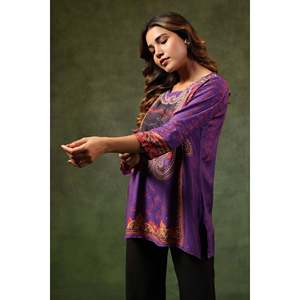 Haut en satin brodé vintage violet pour femmes - Manches courtes, sans col, motif uni, mode printemps-automne - Product Image 3