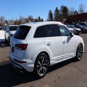 MEILLEUR PRIX POUR AUDI SQ7 4.0T quattro Prestige 2022 - Product Image 2