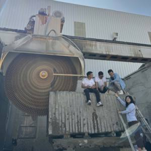 핫 세일 멀티 블레이드 화강암 돌 절단 테이블 톱 기계 큰 블록, 돌 절단 톱 고용 - Product Image 3