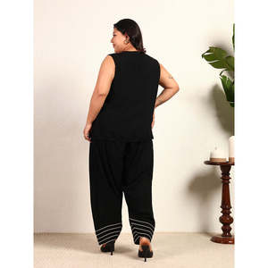 Ensemble coordonné 2 pièces Deebaco pour femme, grande taille, noir, sans manches, décontracté, col rond, haut en dentelle et pantalon long, tenue d'été style western - Product Image 4