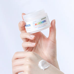Crème pour le visage DR.ALSKVARD CICA BLEMISH CRÈME HYDRATANTE Produit hypoallergénique hydratant et apaisant - Product Image 5