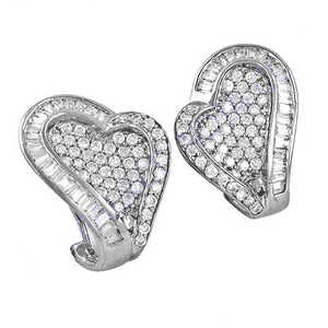 Pendientes de Botón con Baño de Oro Blanco y Corazón de Diamante para Mujer - Product Image 3