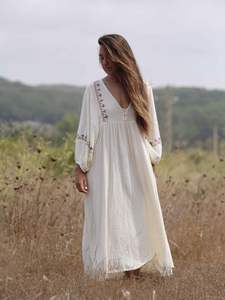 Vestido Maxi Bohemio Bordado, Cuello en V, Manga Abullonada, para Mujer - Product Image 6