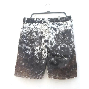 Best Sale Eco-Friendly Solid Color Casual Men <b>Leather</b> Cowhide <b>Shorts</b> OEM Service High Street Side Pockets Waterproof Breathable - Product Image 4