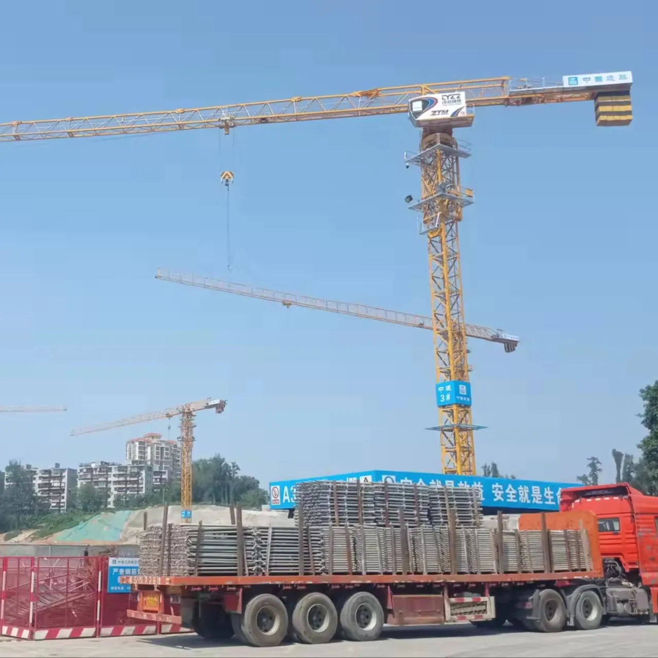 Construction Machine Flat Top Tower Crane Hot Sell Used Tower Crane Equipment