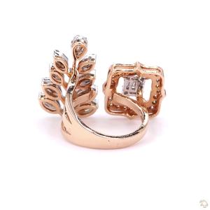Magnifique bague en or et diamants pour femme, style moderne, élégance scintillante, bijoux fins, cadeau de mariage ou de fiançailles. - Product Image 4