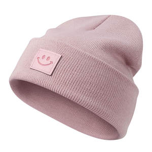Bonnet d'hiver doux avec tricot extensible et design unisexe élégant, bonnet de sport d'extérieur avec tissu chaud - Product Image 3