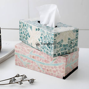 Caja de Pañuelos de Papel de Primera Calidad con Diseño de Flores Grabadas, Elegante Soporte Hecho a Mano para Uso Festivo en el Hogar, Regalo Tradebyd - Product Image 3