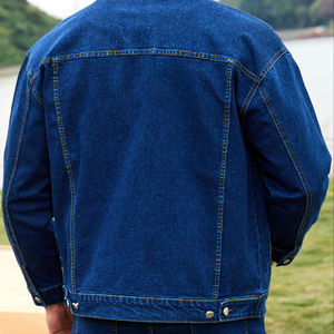 Les plus récents hommes portent une veste confortable et ajustée Veste en jean surdimensionnée lavée de haute qualité pour hommes - Product Image 2