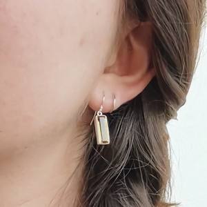 Venta al por mayor a granel 925 plata esterlina rectángulo barra gota amatista piedras preciosas pendientes para mujeres moda delicada S925 certificado - Product Image 2