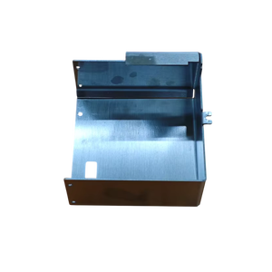 Couverture en tôle de précision personnalisée avec marque et modèle, avec trous de montage pour boîtes de commande et armoires - Product Image 1