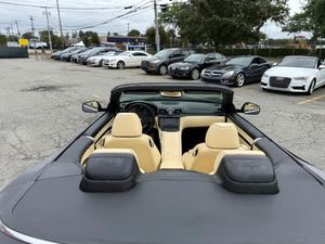 Mas-e-ra-ti Gran-Turismo Convertible USADO de 2011 - Product Image 4