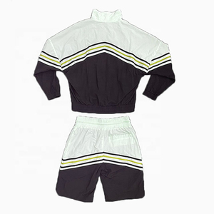 Conjunto corto cortavientos personalizado de alta calidad para hombre, conjunto de chándal de nailon cortavientos transpirable de ajuste relajado sólido para verano - Product Image 4