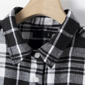 เสื้อเชิ้ตผ้าสักหลาดติดกระดุมแขนยาวสไตล์วินเทจสำหรับผู้ชายใส่โลโก้ได้ตามต้องการ - Product Image 3