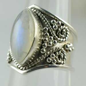 925 Sterling Silver Rainbow Moonstone <b>Statement</b> <b>Ring</b> Handmade Boho June Birthstone Jewelry Inlay Perfect Gift for Her Birthday - Product Image 3