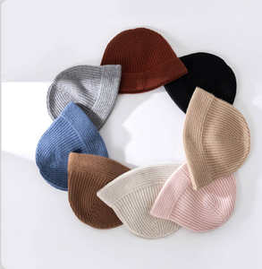 Top Quality Beanie <b>Silk</b> Watch <b>Lined</b> Beanie <b>Hats</b> for Summer Blanks Cuffed Sports Beanies <b>Hats</b> With Custom Logo Rubber Patches - Product Image 1