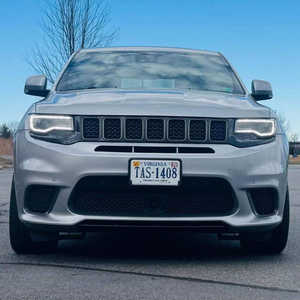 Jeep Grand Cherokee Trackhawk 2018 Usado, Motor Hemi V8 Supercargado de 707 HP, Tracción en las Cuatro Ruedas, Sin Modificar - Product Image 1
