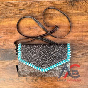 Cartera tallada, funda de teléfono de embrague, elegante cuero mecanizado a mano, multiusos, cuero occidental, nueva llegada, cartera, multiusos para mujer - Product Image 1