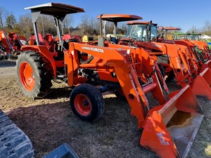 รถแทรกเตอร์สำหรับ M4900 100HP เกียร์4WD สำหรับฟาร์มพร้อมกระปุกเกียร์ปั๊มและแบริ่ง - Product Image 6