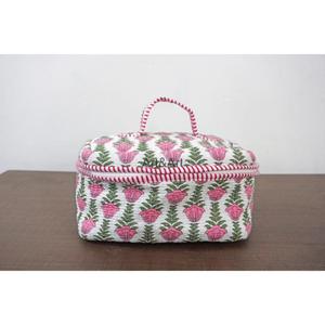 Elegante y práctico juego de tocador de algodón Luxe Suave y elegante 3 piezas Vanity Essentials Cómoda belleza Estuche de algodón de 3 piezas" - Product Image 3