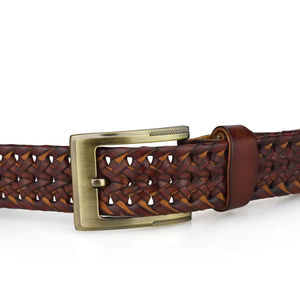 Ceintures pour hommes en cuir de vache personnalisées en gros, personnalisables par OEM, boucle en acier, haute qualité, respirantes et imperméables - Product Image 5