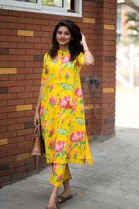 Indian & Pakistani <b>Kurti</b> Clothing - Product Image 5