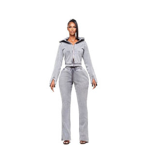 Ensemble de survêtement en molleton uni pour femme avec logo brodé personnalisé, sweat à capuche court délavé à l'acide de haute qualité, vente en gros - Product Image 3