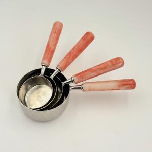 Juego de Tazas y Cucharas Medidoras de Acero Inoxidable con Mango de Resina, Pulido Espejo, Cuatro Piezas, Herramientas Cuantitativas para Hornear y Cocinar - Product Image 4