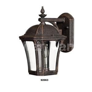 โคมไฟติดผนังสีบรอนซ์แบบดั้งเดิมขนาดกลางพร้อมกระจกใสแบบทึบสำหรับตกแต่งสวนในบ้าน - Product Image 3