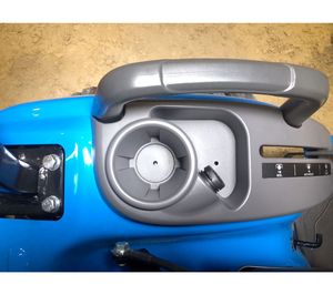 รถแทรกเตอร์ LS Tractor MT125 ขับเคลื่อน 4 ล้อ พร้อมอุปกรณ์ขุดดินหลักๆ เช่น ปั๊ม เครื่องยนต์ เกียร์ ลูกปืน-25 แรงม้าสำหรับเครื่องยนต์ - Product Image 6