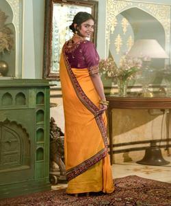 Lancement d'un nouveau saree de créateur avec broderie au prix le plus bas du marché Surat Gujarat Ethnic Garment Apparel - Product Image 5