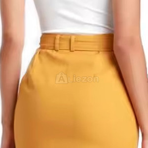 Jupe en cuir classique jaune pour femmes Jupe en cuir pour femmes élégantes au toucher doux pour un usage quotidien - Product Image 6