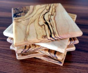 Posavasos de madera de excelente calidad Natural 100% Posavasos de nogal ecológicos de lujo posavasos de madera cuadrados para bebidas a bajo precio - Product Image 3