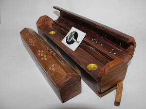 Quemador de Incienso Tradicional Indio de Madera con Forma de Ataúd, Cenicero para Varillas de Incienso, Bakhoor, Antiolor, Tradicional para Uso en Interiores - Product Image 6