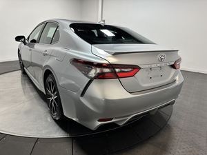 โปรโมชั่น (W&T) รถยนต์มือสอง TOYOTA CAMRY SE FWD ปี 2021 - Product Image 5
