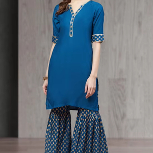 ชุดพิมพ์ลายเรยอนสีทองผ้าเรยอนสำหรับสตรีชุด Kurta & Sharara ชุดชาติพันธุ์ที่สง่างามสำหรับเทศกาลของขวัญที่สมบูรณ์แบบสำหรับเธอ - Product Image 1