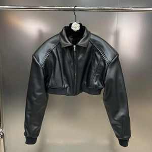 Chaqueta de cuero bomber con doble cinturón de diseño moderno para mujer - Product Image 1