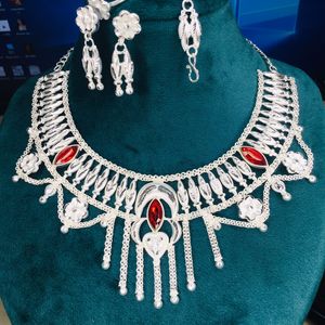 Conjunto de joyería de moda vintage de Comoras Mayotte clásico chapado en oro de 24K incluye collar pendientes para EE. UU. Francia principalmente cobre - Product Image 2