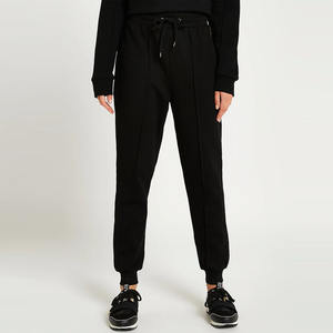Ensemble pantalon de survêtement et sweat-shirt avec logo personnalisé pour femmes vêtements de sport surdimensionnés en polaire douce à prix de gros - Product Image 5
