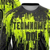 Uniforme de football personnalisé pour hommes |   Kit Cyber-Drip Winter Black Neon Lime pour joueur |   Manches courtes respirantes 100% polyester