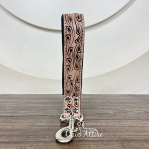 2025 Hot Wholesale Luxury Hand Tooled Leather Dog <b>Lead</b> Durable Customizable Genuine Leather Traffic <b>Lead</b> for Training & Walking - Product Image 1