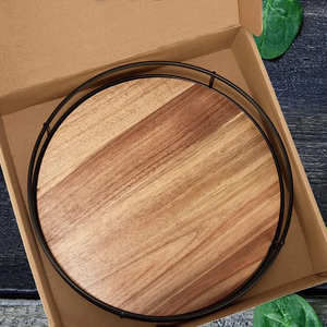 Plateau de service en bois d'acacia fait à la main conception ronde directe d'usine cadeaux personnalisés de fantaisie pour la forme de rectangle de pendaison de crémaillère - Product Image 2