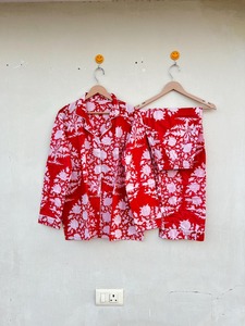 ชุดนอนผ้าคอตตอนสำหรับผู้หญิงชุดนอนผ้านุ่มใส่ในฤดูร้อนชุดใส่นอนลายดอกไม้สไตล์อินเดียทำมือชุดใส่อยู่บ้านชุดเพื่อนเจ้าสาวพร้อมเป็นของขวัญ - Product Image 5